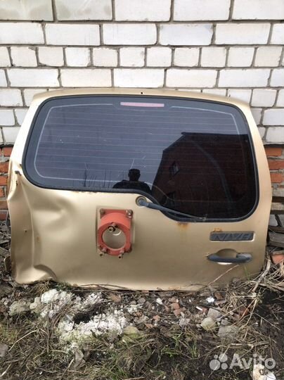Задняя Дверь niva шевроле
