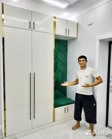 Шкаф в прихожую