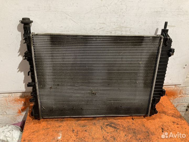 Радиатор основной Opel Antara 2007-2015