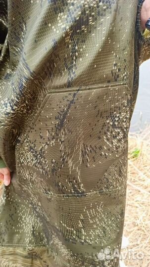 Плащ палатка из непромокаемой ткани на флисе