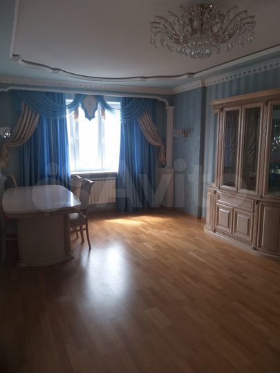 2-к. квартира, 73 м², 15/17 эт.