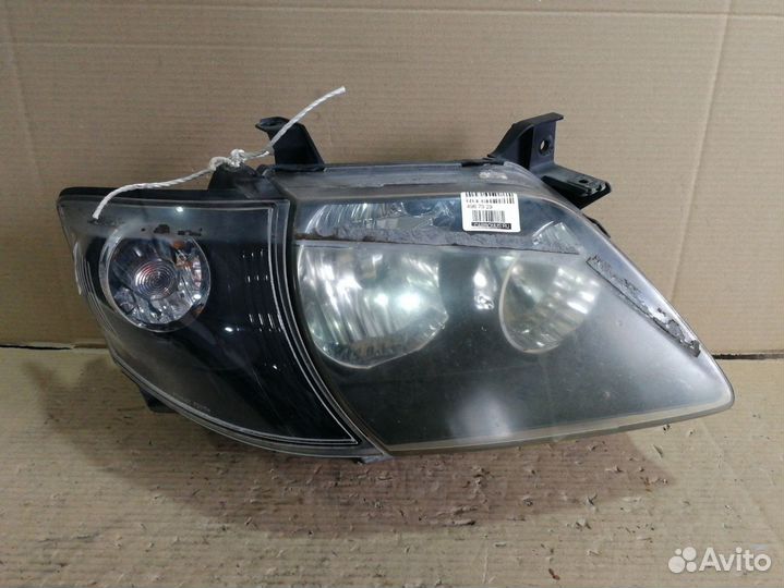 Фара mazda mpv xenon 2003 год