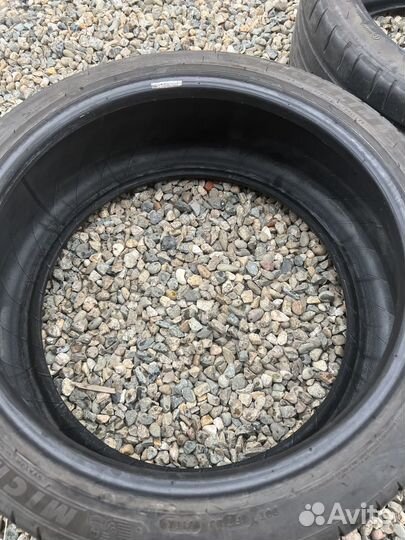 Michelin Pilot Sport 4 S 225/40 R40 и 225