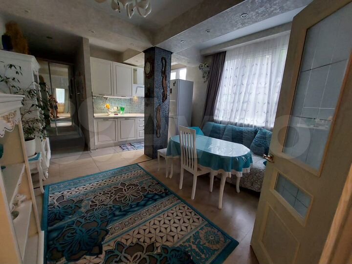 2-к. квартира, 50 м², 3/6 эт.