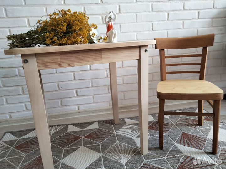 Столик Икеа массив дерева