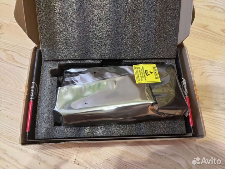 Видеокарта asrock AMD Radeon RX 6600 XT, 8 гб