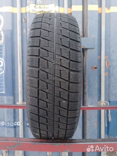 Bridgestone Blizzak Revo2 205/60 R16 102T
