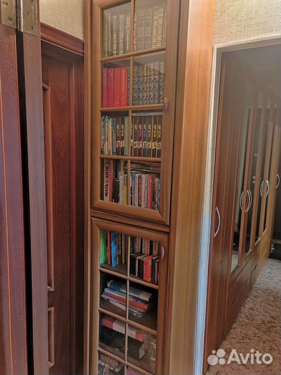 Полка книжная