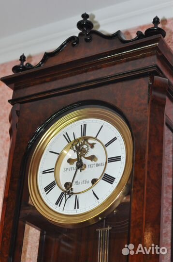 Старинные настенные часы Братья Чeтуновы. 33