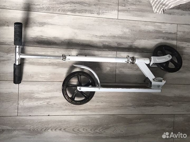 Самокат двухколесный