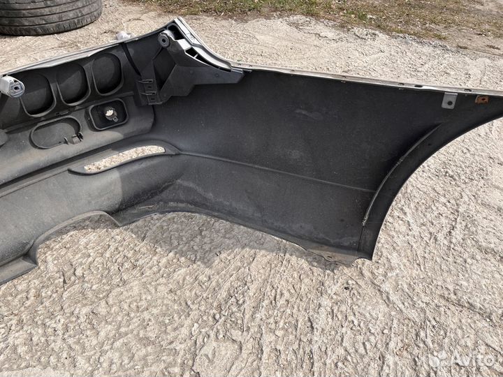 Бампер задний BMW e60 Оригинал, под парктроники