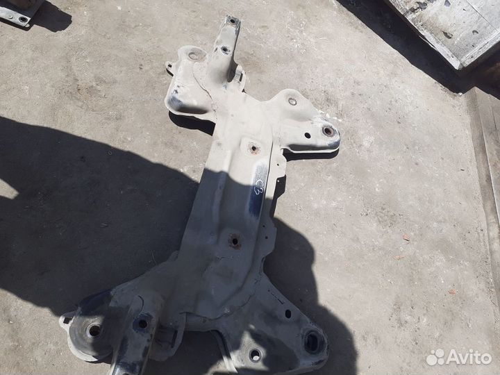 Подрамник Citroen C3