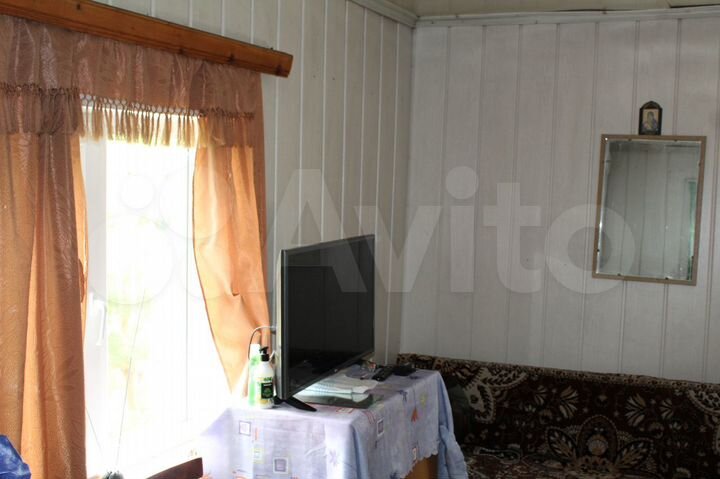 Дом 20 м² на участке 11,5 сот.