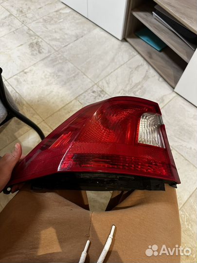 Фара задняя volvo s60 2