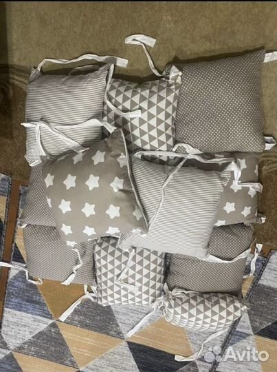 Бортики на кроватку