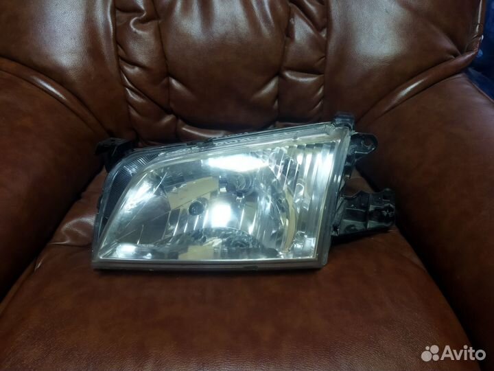 Фара левая mazda demio dw3w (10-01)