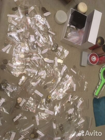 Продаю монеты