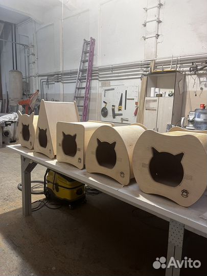 Кошачьи домики в ассортименте