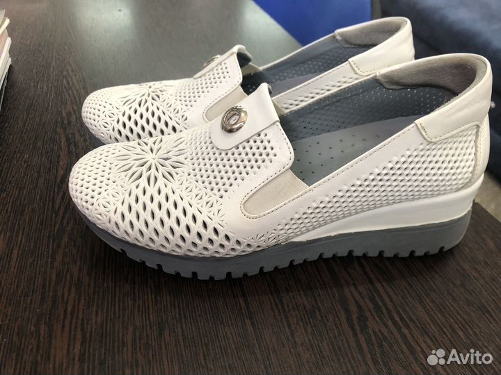 Туфли женские