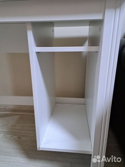Письменный стол IKEA брусали