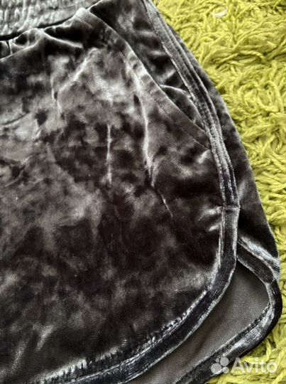 Велюровые шорты h&m