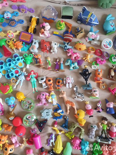 Киндеры мелкие игрушки пакетом