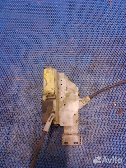 Замок правой двери Citroen C4 хэтчбек