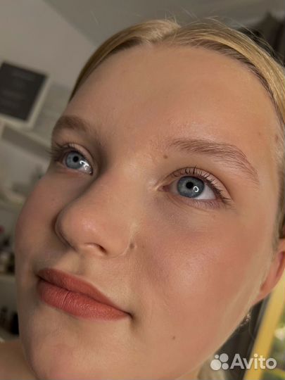 Оформление бровей