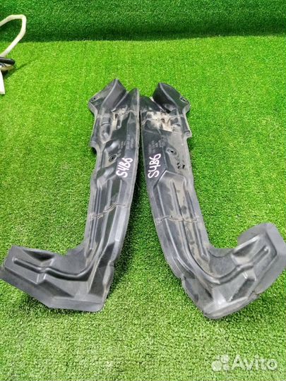 Пыльник крыла передний Audi S4 B6