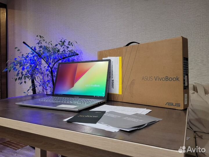 Продам отличный ноутбук Asus