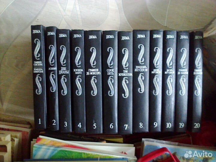 Книги, много разных