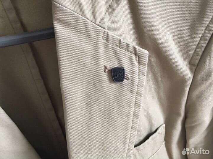 Bugatti значок