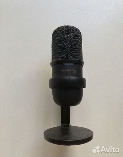 Студийный микрофон