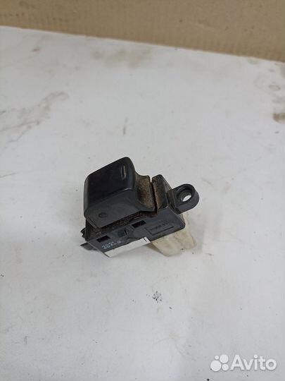 Кнопка стеклоподъемника Subaru Impreza XV 2012