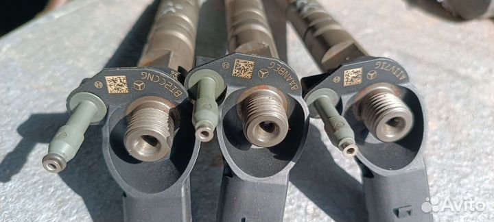 Форсунка Мерседес 3.0d ом 642 diesel