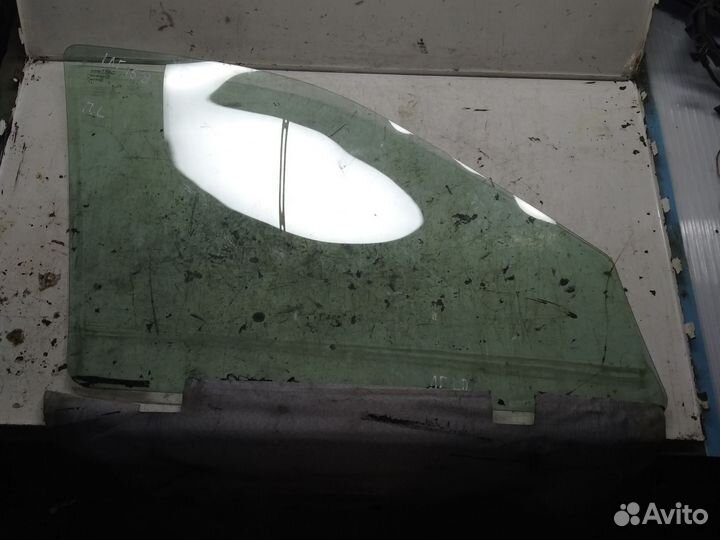 Стекло дверей LADA granta fl