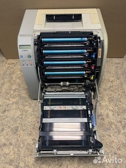 Принтер HP color laserjet 3550