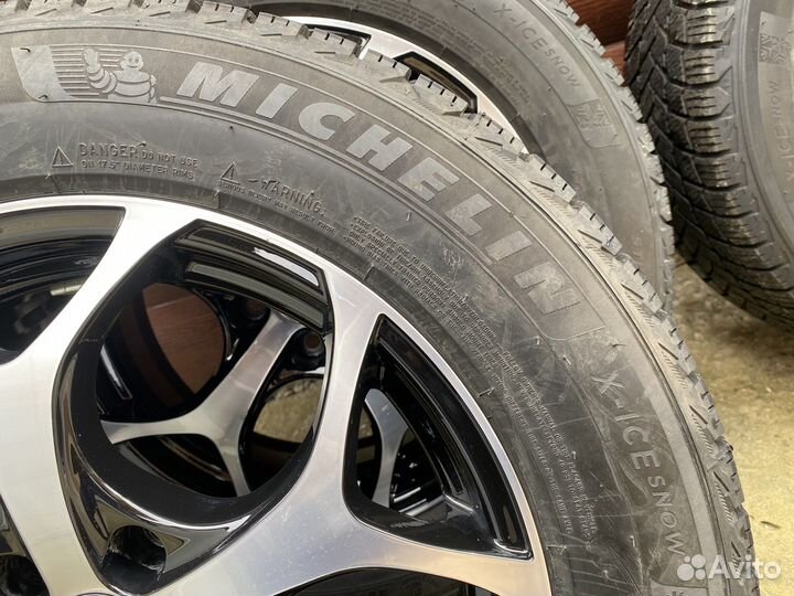 Michelin X-Ice Snow 225/60 R17