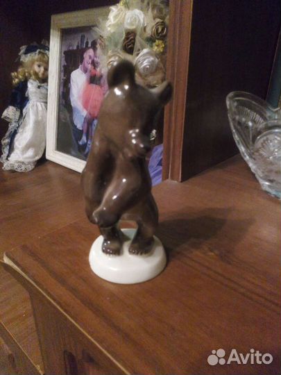 Медведь фарфор