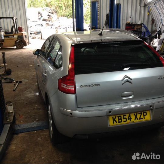 Разбор на запчасти Citroen C4 2004-2010