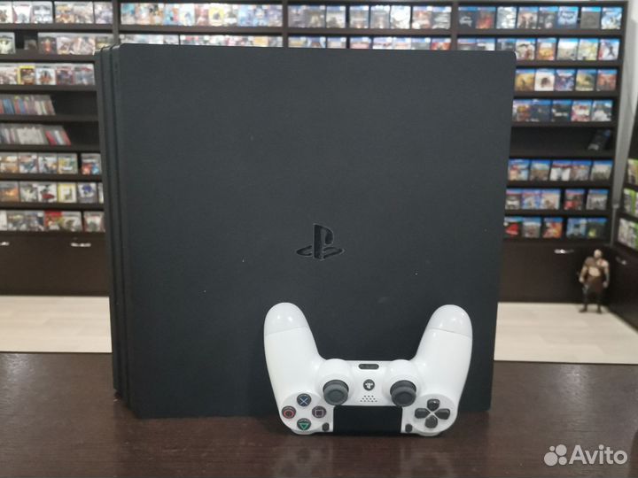 Sony PlayStation 4 PRO CUH 7108B 1TB