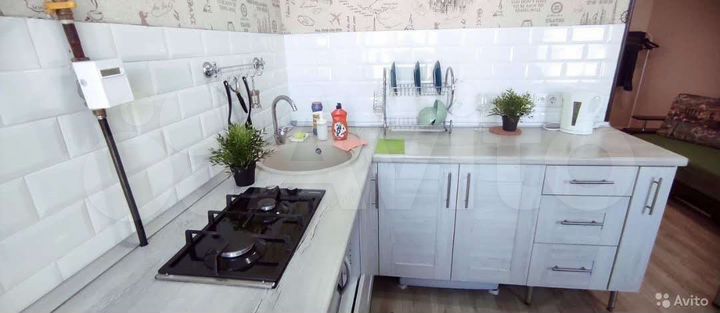 2-к. квартира, 42 м², 3/5 эт.