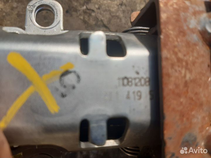 Рулевая колонка volkswagen touran 2011 год