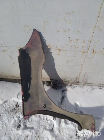 Крыло переднее левое Пежо 307