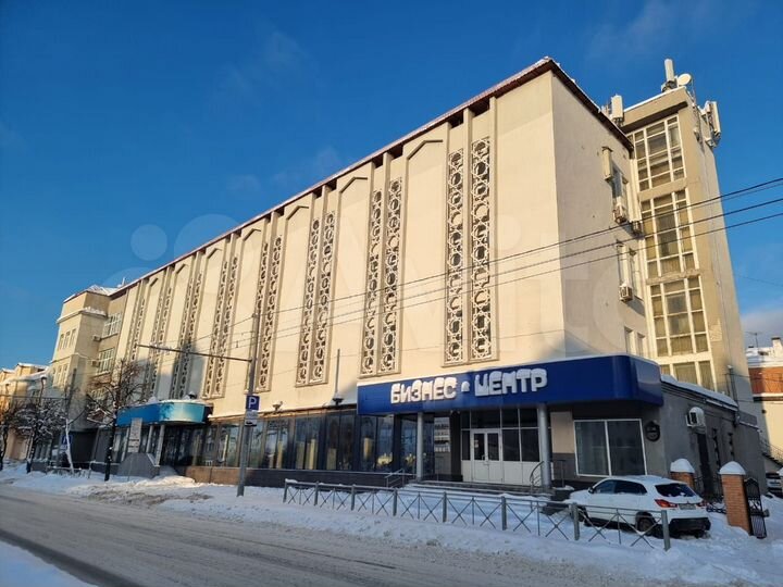 Офис, 1800 м²