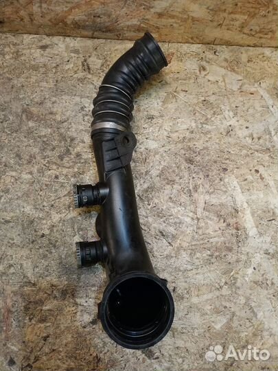 Патрубок интеркулера BMW 3 E92 3.0T N54B30A