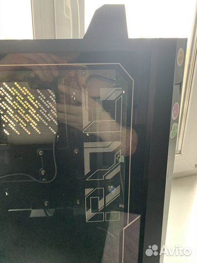 Корпус Asus Rog Strix