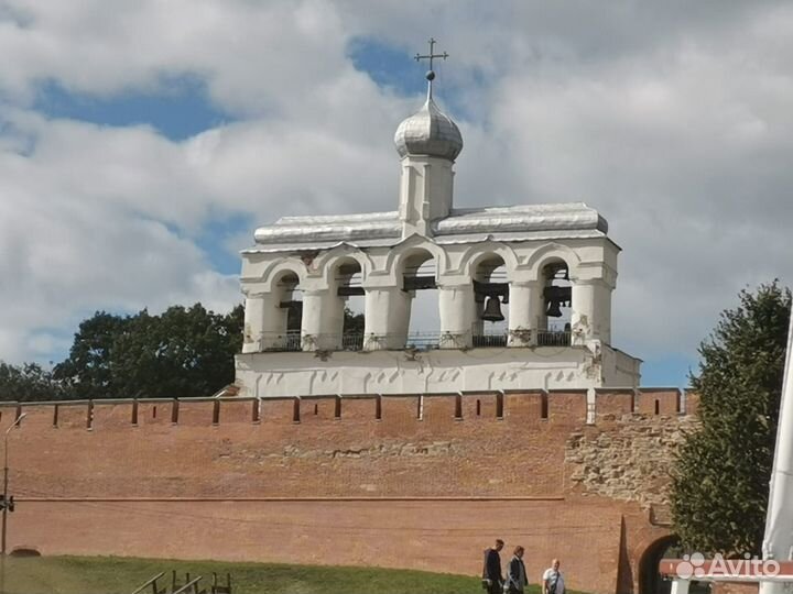 Деревянная детская кровать с маятником,матрасом