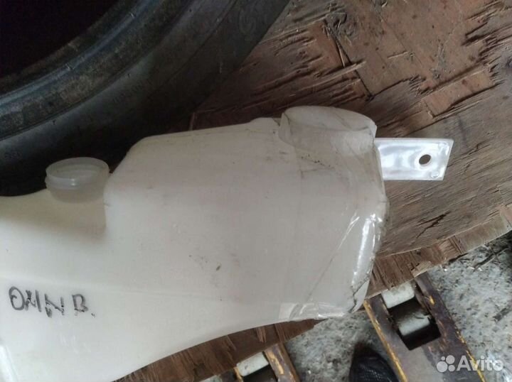 Бачок омывателя Ваз 2110