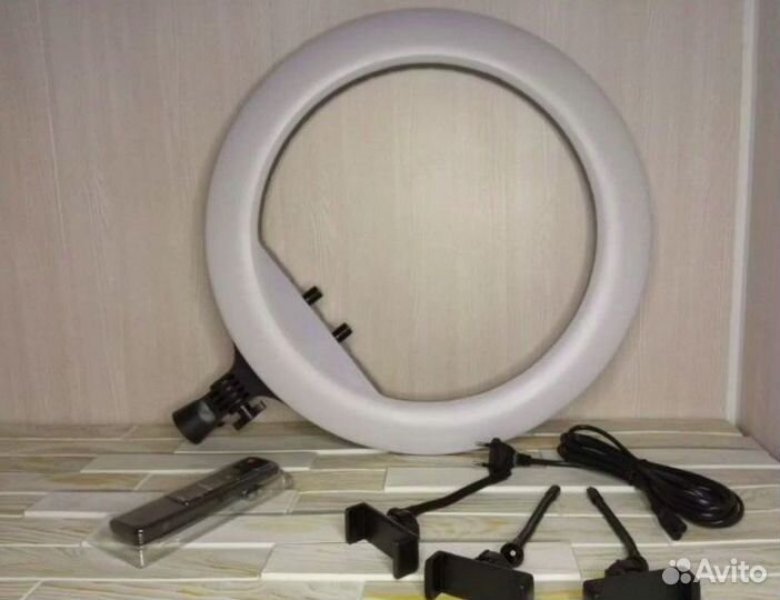 Кольцевая Лампа 54